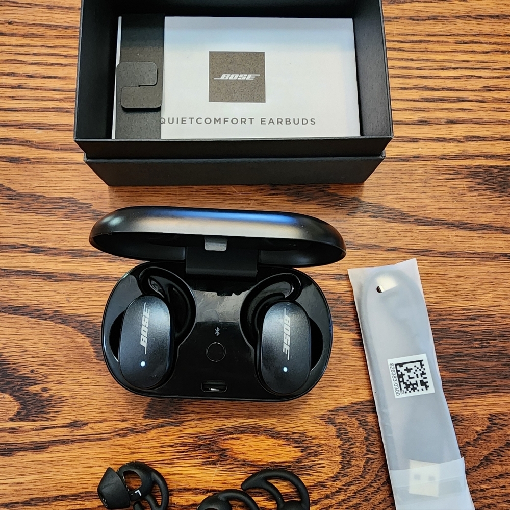 Bose QuietComfort Earbuds - Excellent Condition - Picture 5 of 7
